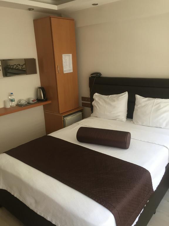 Yayla Hotel Izmir Exterior photo